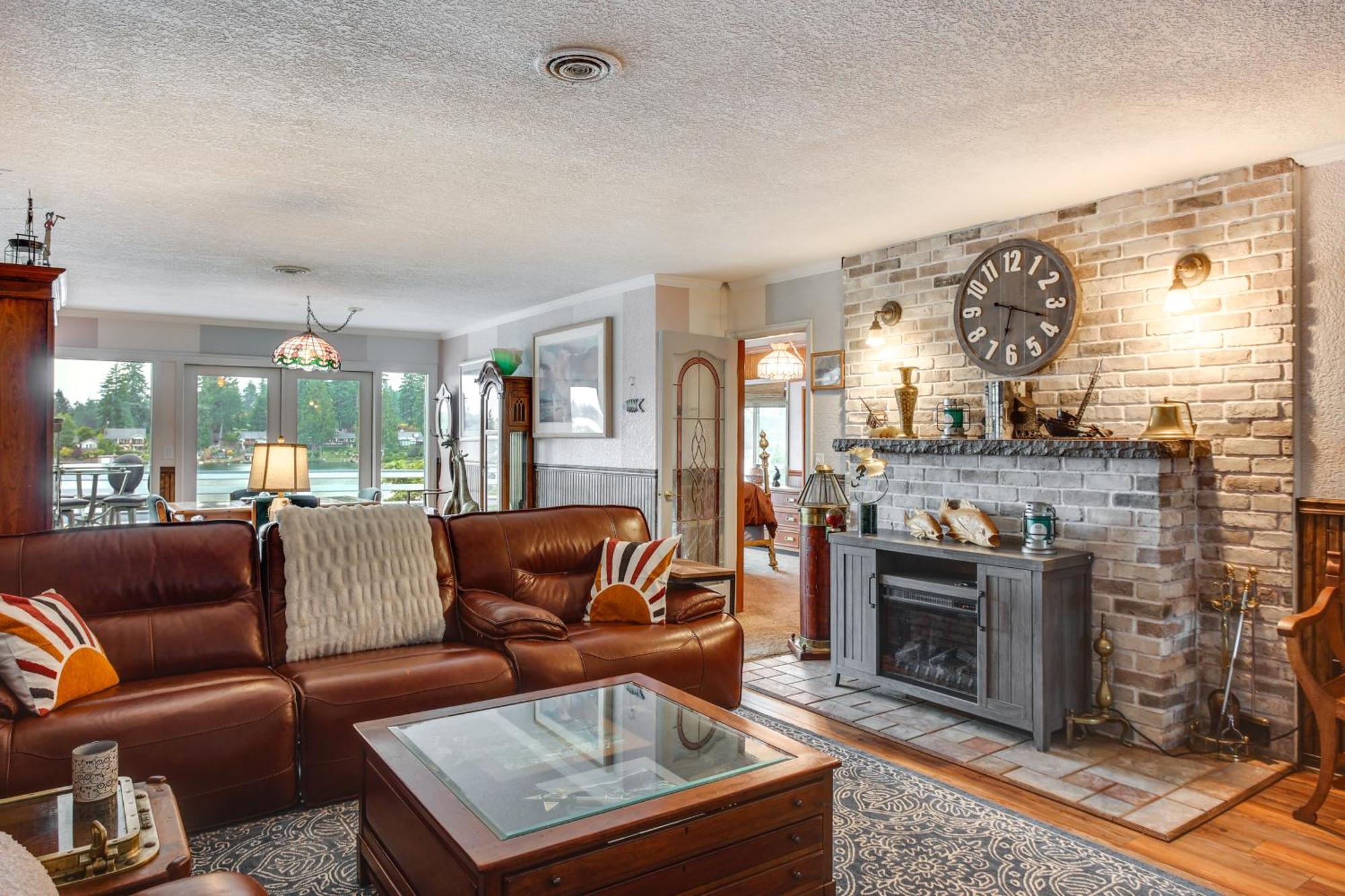 Tacoma Home On Steilacoom Lake With Dock! エクステリア 写真