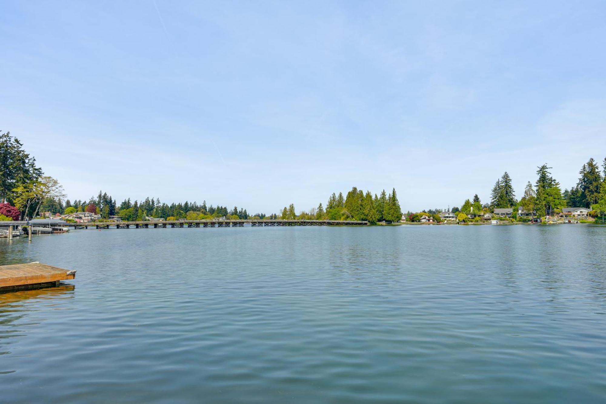 Tacoma Home On Steilacoom Lake With Dock! エクステリア 写真
